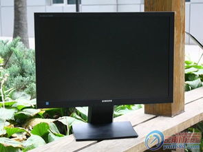 靈動(dòng)視角，高效辦公——三星S24A450BW可升降旋轉(zhuǎn)液晶顯示器評(píng)測(cè)